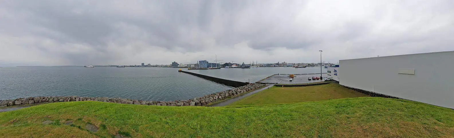 thufa iceland panorama