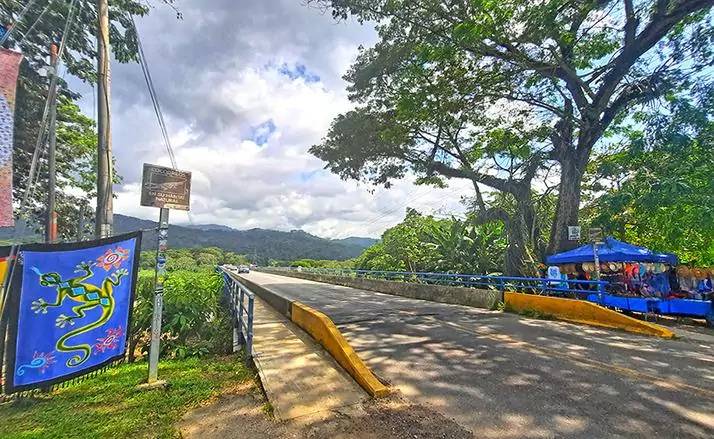 crocodile bridge costa rica entrance