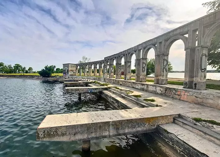 Bucharest Romania Insula Ingerilor Lake Dambovita Lacul Morii Angels Island colonnade pier