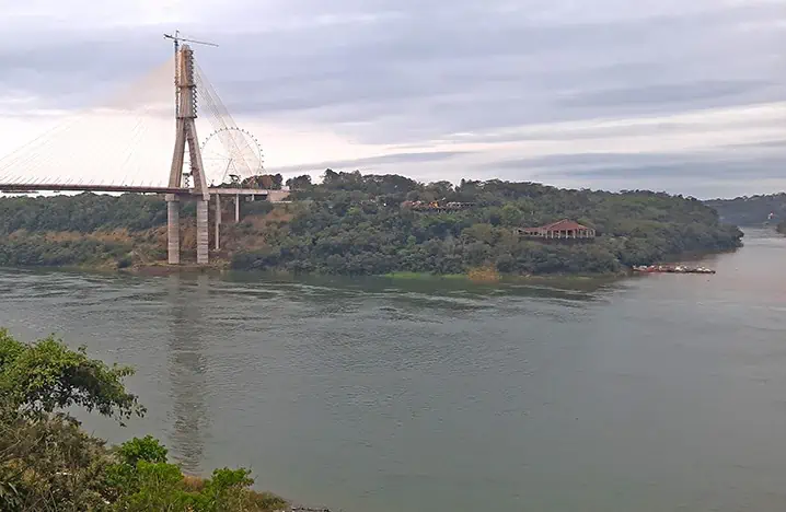 Tres Fronteras Border Triangle Tripoint Paraguay Argentina Brazil 15