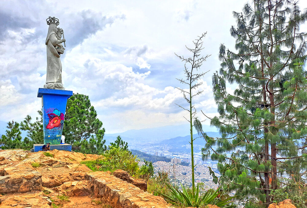 Cerro Pan De Azucar Medellin Colombia 11