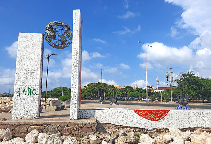 Monumento Union de los Oceanos Cartagena Colombia 10