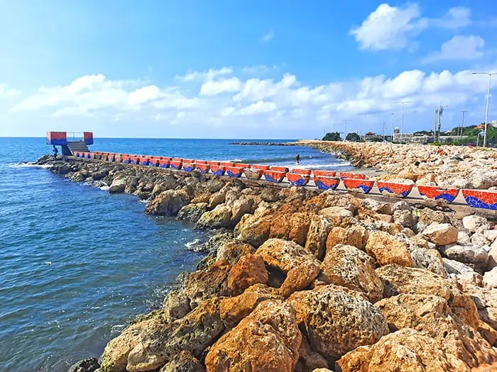 Monumento Union de los Oceanos Cartagena Colombia 11