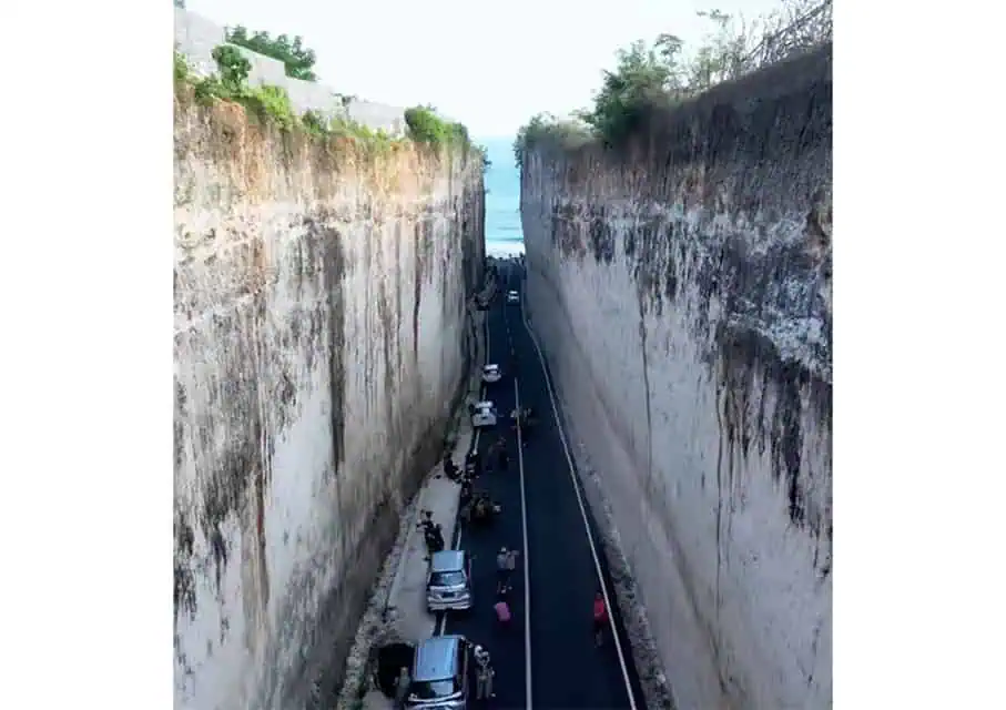 Pandawa Beach Road Bali Indonesia 3